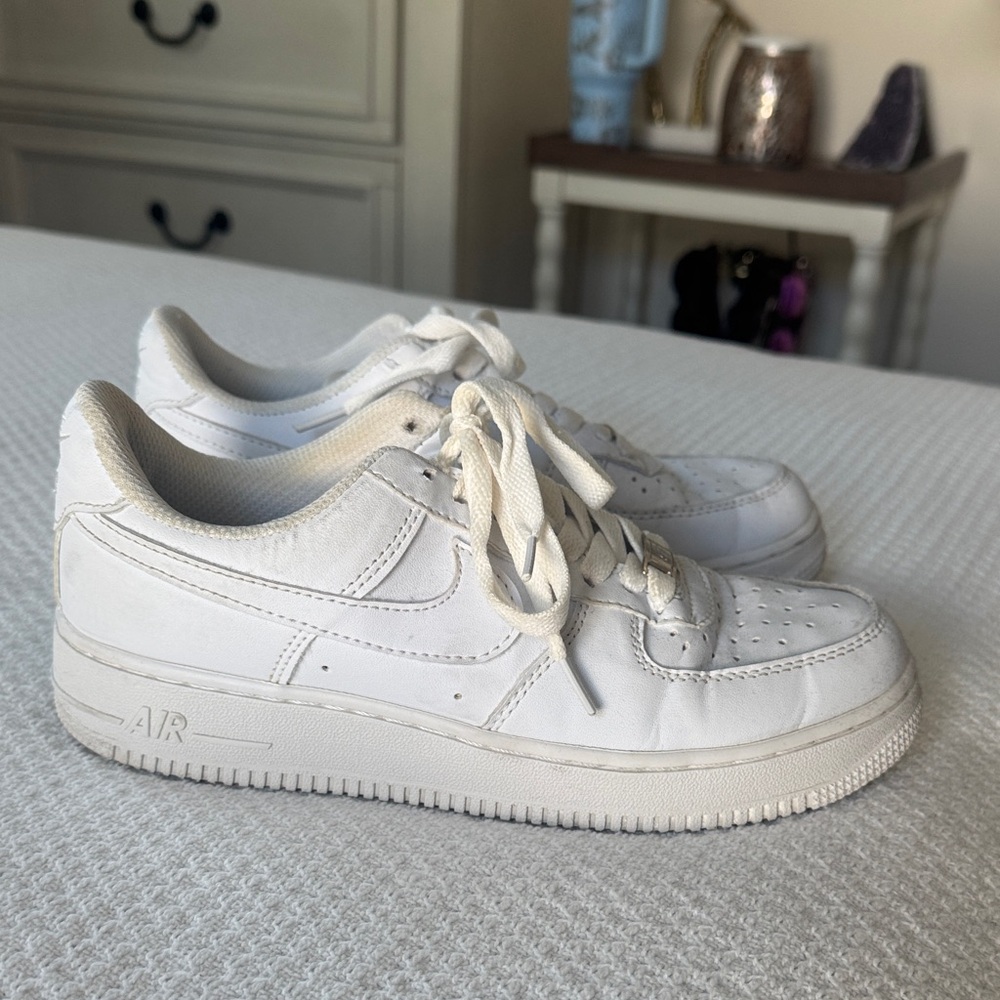 Nike Air Force 1 White Sneakers